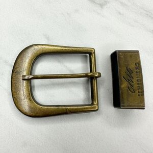 Chic Schooners Vintage Gold Tone Simple Basic Belt Buckle with Keeper